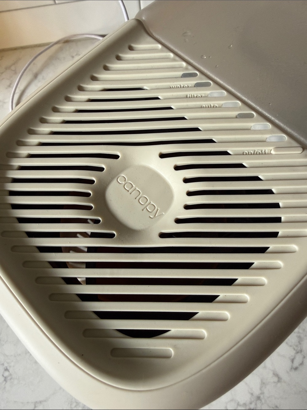 Canopy Humidifier - Picture 2 of 4